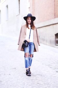 Le-Fashion-Blog-Barcelona-Blogger-Style-Fedora-Hat-Ripped-Knee-Jeans-Cut-Out-Boots-2014-2
